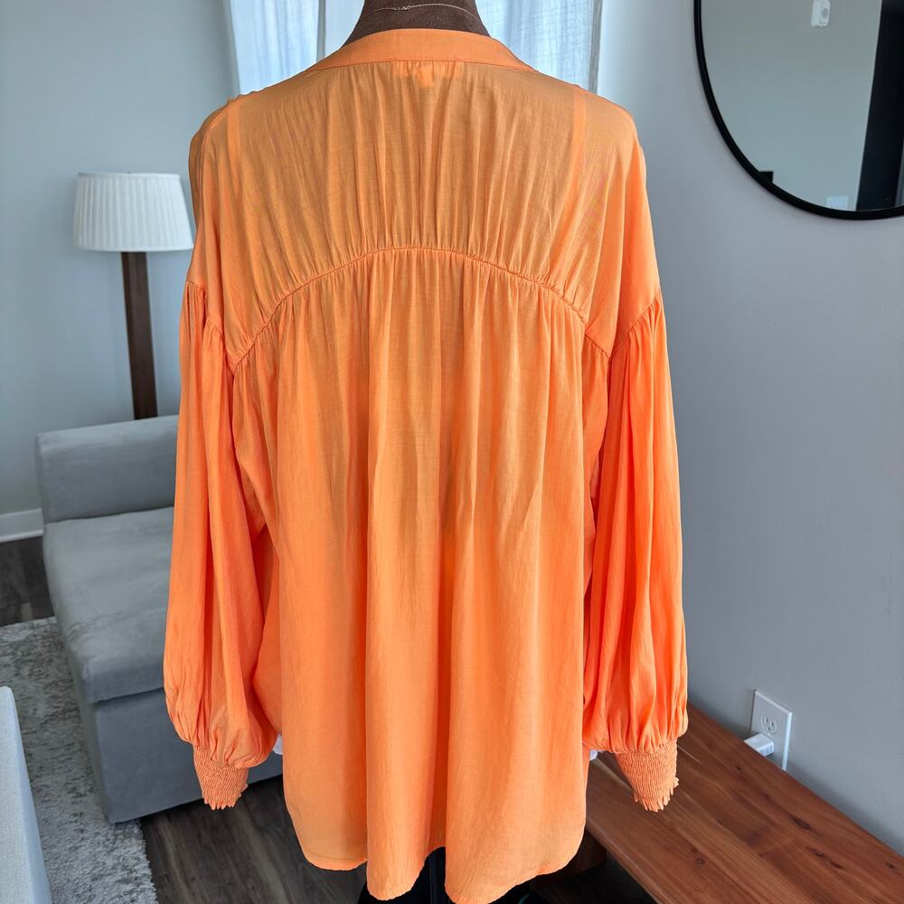 Entro Bright Apricot Orange Puff Sleeve Blouse Button Front Semi Sheer Size S - Picture 3 of 8